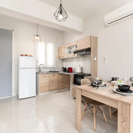 Modern Urban Retreat Kos