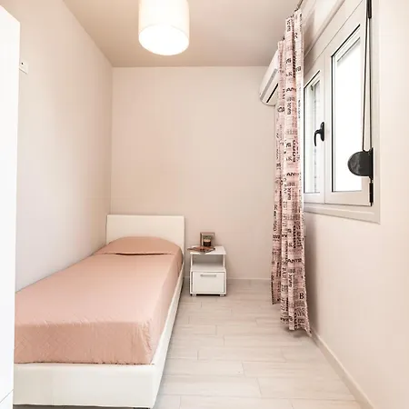 Modern Urban Retreat *