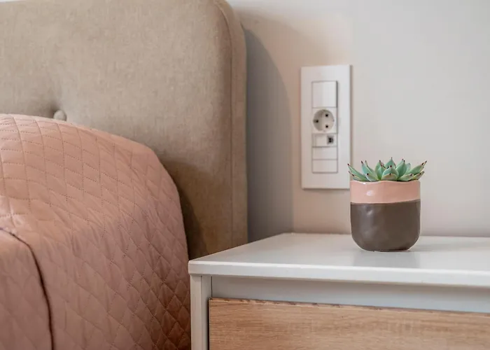 Daire Modern Urban Retreat *