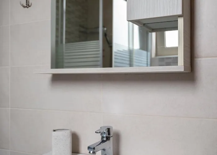 Modern Urban Retreat Appartement Kos-stad